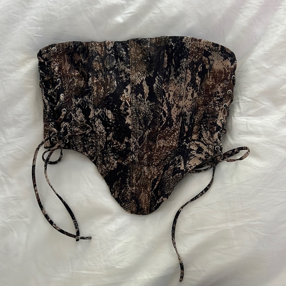 IAMGIA corset top